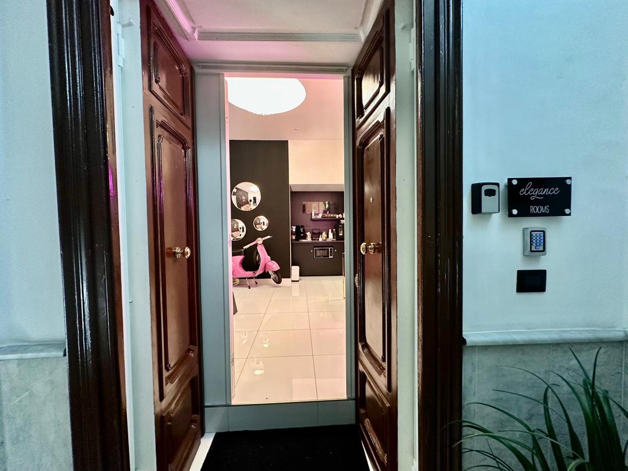 Elegance Rooms Spaccanapoli Экстерьер фото